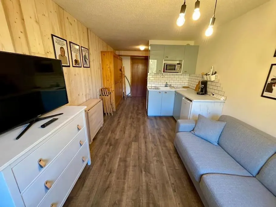 Studio Moderne Avec Balcon Et Parking Couvert - Famille De 4 Ou Couple Chamrousse France
