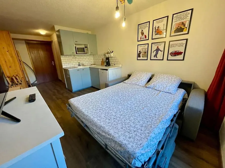 Studio Moderne Avec Balcon Et Parking Couvert - Famille De 4 Ou Couple Chamrousse Apartment